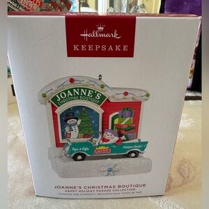 New in Box - Hallmark Storytellers Ornament - Joanne’s Christmas Boutique.